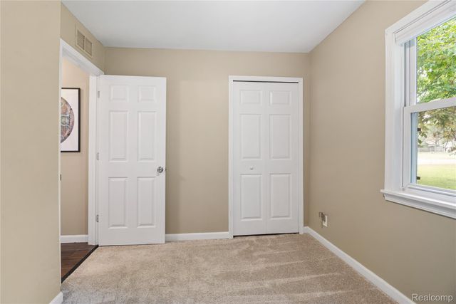 3119 Lakeview Street, Frenchtown Township, MI 48162