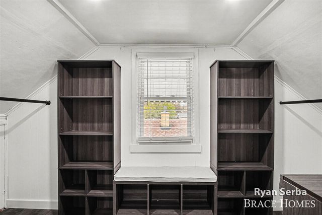 1009 Drexel Drive, Grand Rapids, MI 49505