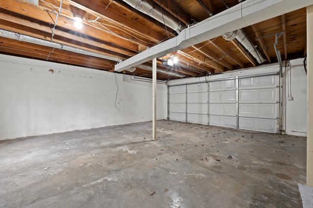 410 Bardwood Lane, Hixson, TN 37343