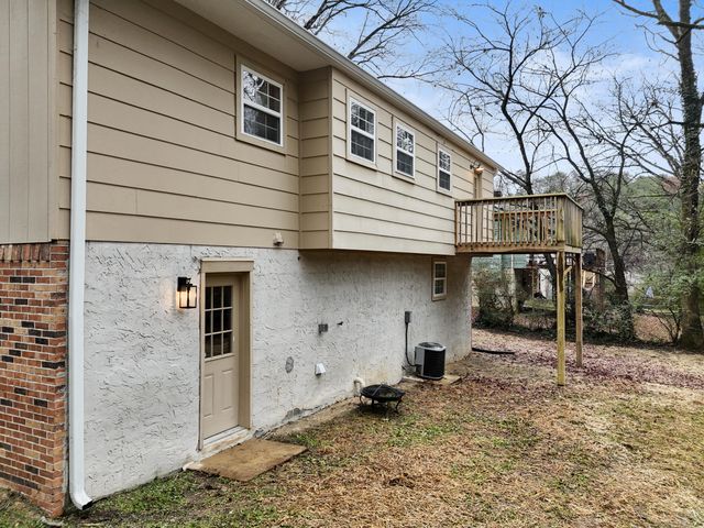 410 Bardwood Lane, Hixson, TN 37343