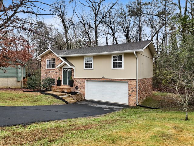 410 Bardwood Lane, Hixson, TN 37343