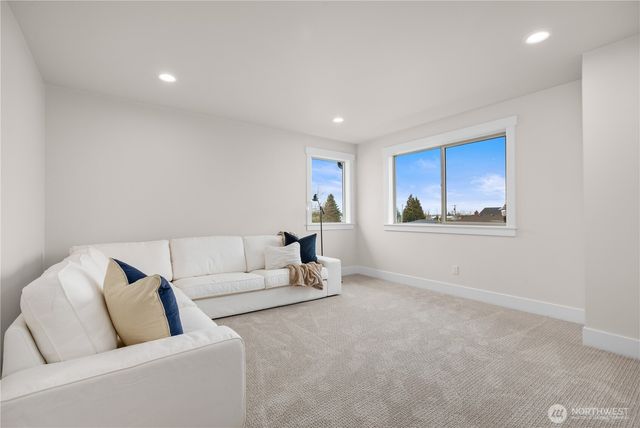 21009 153rd Street E, Bonney Lake, WA 98391