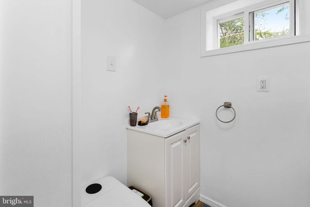 234 CHURCHILL AVE, Hamilton, NJ 08610