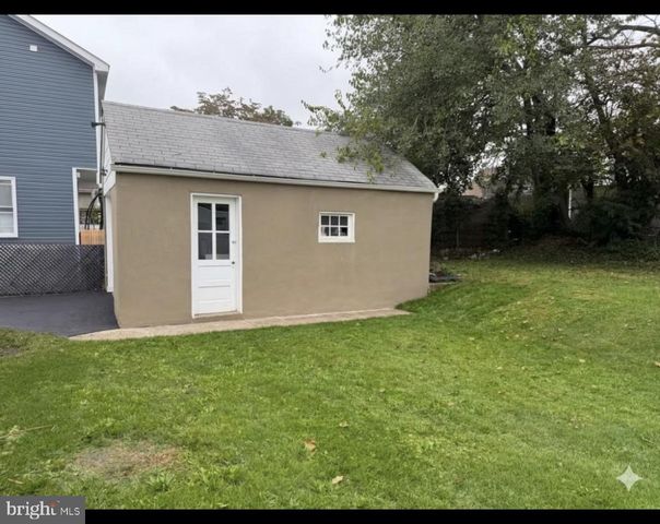 234 CHURCHILL AVE, Hamilton, NJ 08610