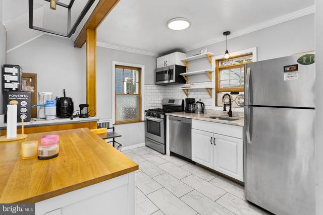 234 CHURCHILL AVE, Hamilton, NJ 08610