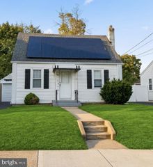 234 CHURCHILL AVE, Hamilton, NJ 08610