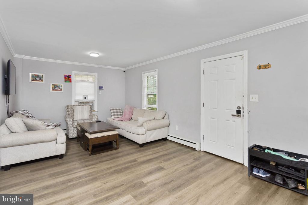 234 CHURCHILL AVE, HAMILTON, NJ 08610 — photo 2