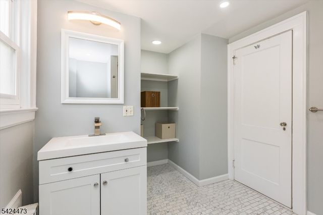 317 Richmond Ave, South Orange Village Twp., NJ 07079