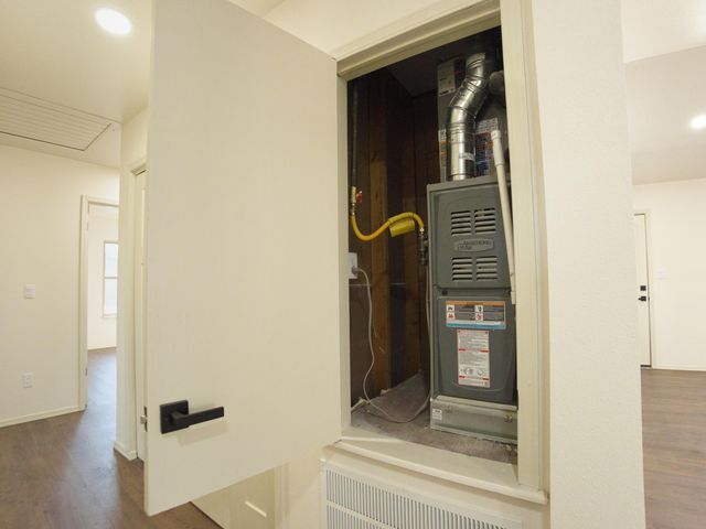 2221 Elmwood Lane, Miami, OK 74354