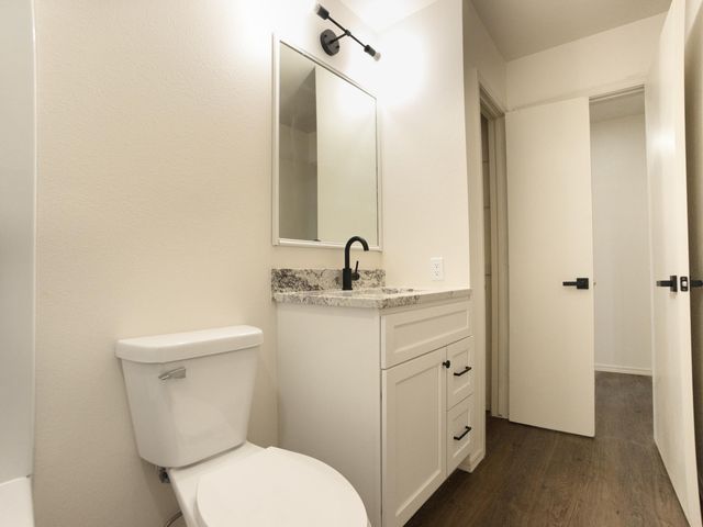 2221 Elmwood Lane, Miami, OK 74354