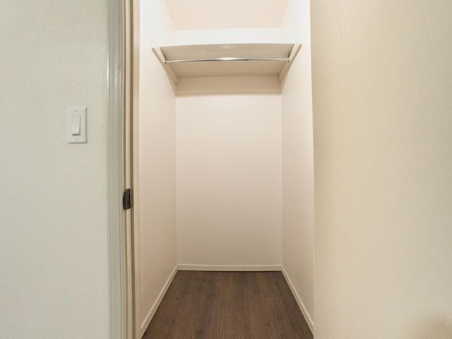 2221 Elmwood Lane, Miami, OK 74354