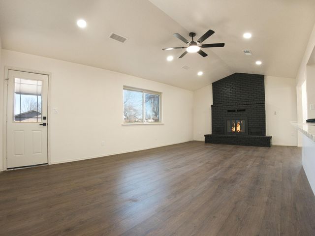 2221 Elmwood Lane, Miami, OK 74354