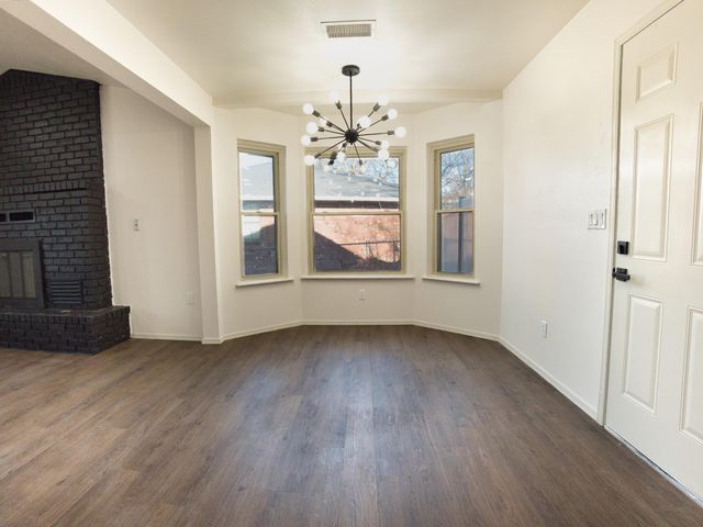 2221 Elmwood Lane, Miami, OK 74354