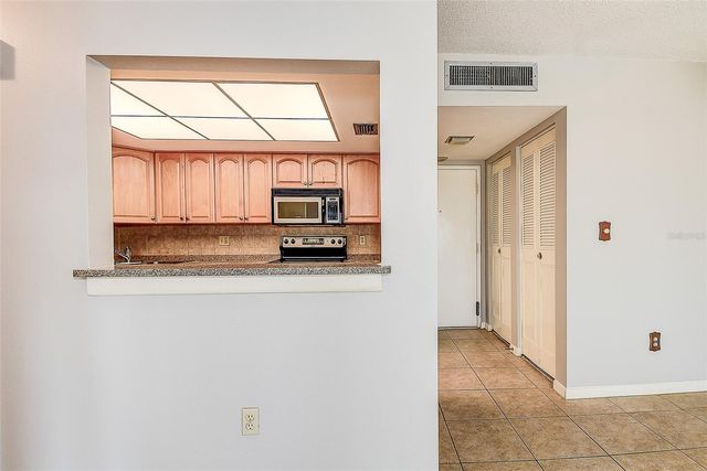 5220 BRITTANY DRIVE S 509, St Petersburg, FL 33715