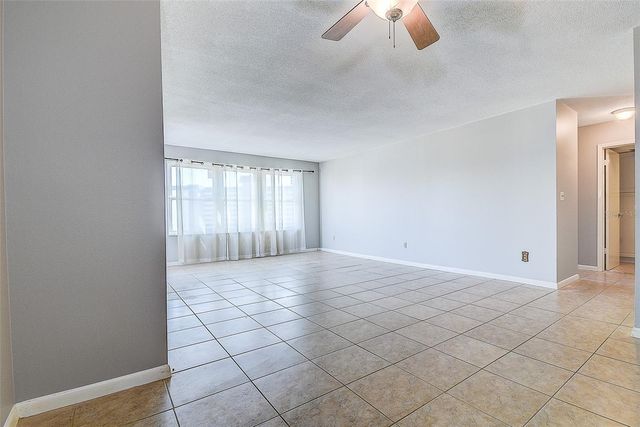 5220 BRITTANY DRIVE S 509, St Petersburg, FL 33715