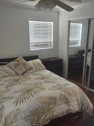 2801 NW 183rd St, Miami Gardens, FL 33056