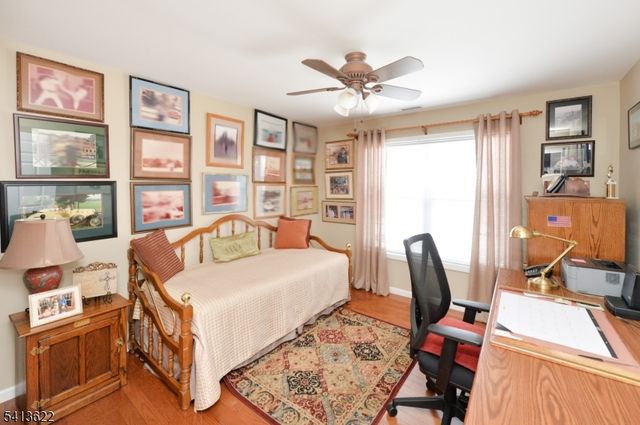 40 Chanda Ct 40, Clifton City, NJ 07012