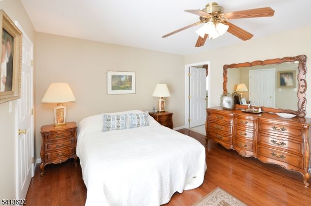 40 Chanda Ct 40, Clifton City, NJ 07012