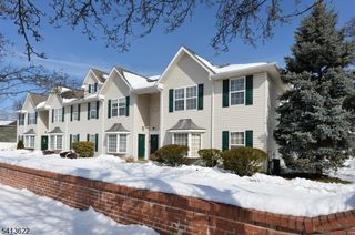 40 Chanda Ct 40, Clifton City, NJ 07012