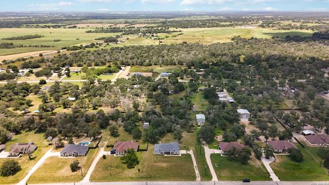 137 SENDERA CROSSING, La Vernia, TX 78121