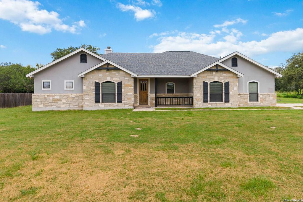 137 SENDERA CROSSING, La Vernia, TX 78121