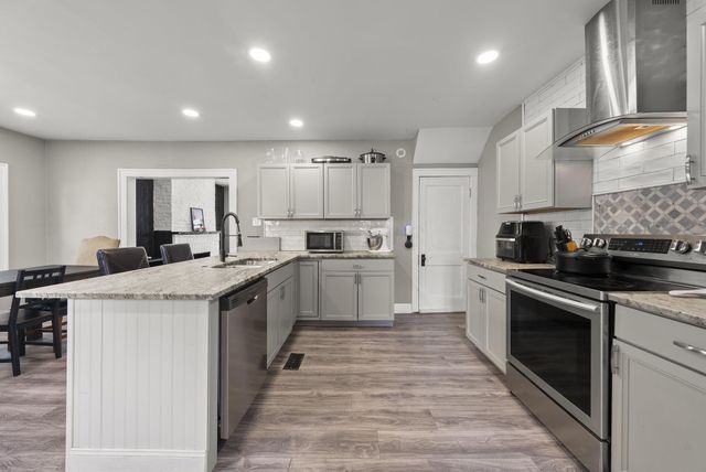 330 S Richardson Avenue, Columbus, OH 43204