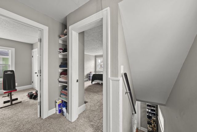 330 S Richardson Avenue, Columbus, OH 43204