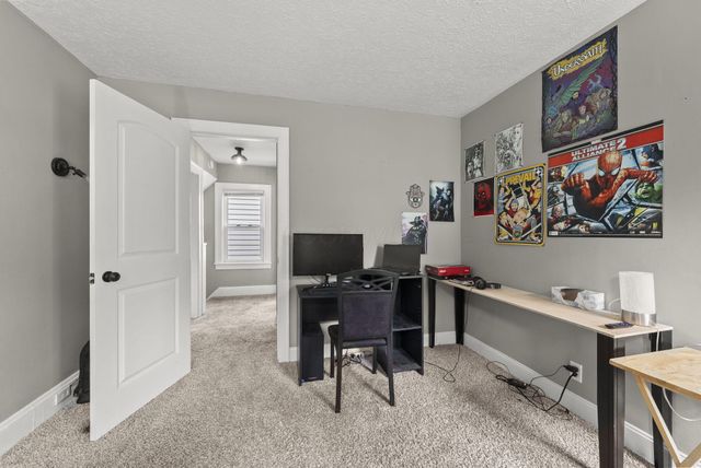 330 S Richardson Avenue, Columbus, OH 43204