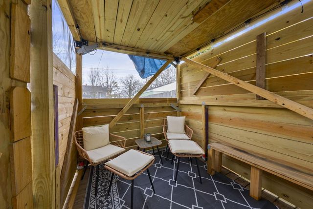 330 S Richardson Avenue, Columbus, OH 43204