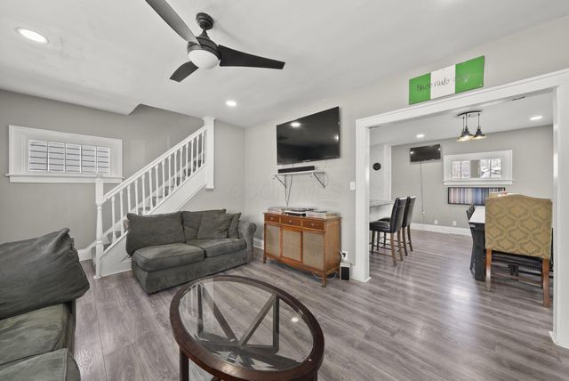 330 S Richardson Avenue, Columbus, OH 43204