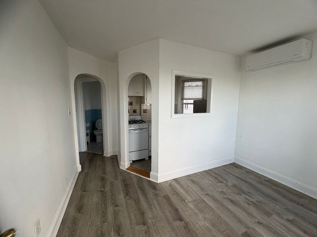 87 Winthrop Shore Drive 01, Winthrop, MA 02152