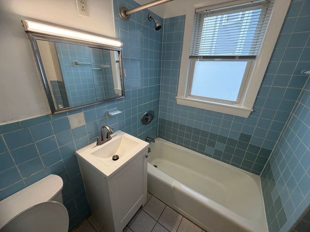 87 Winthrop Shore Drive 01, Winthrop, MA 02152