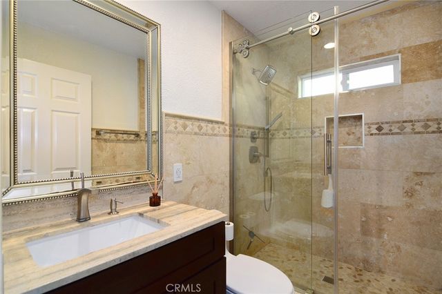 6347 Wynne Avenue, Tarzana, CA 91335