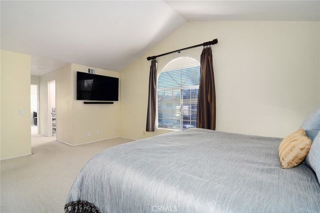 6347 Wynne Avenue, Tarzana, CA 91335