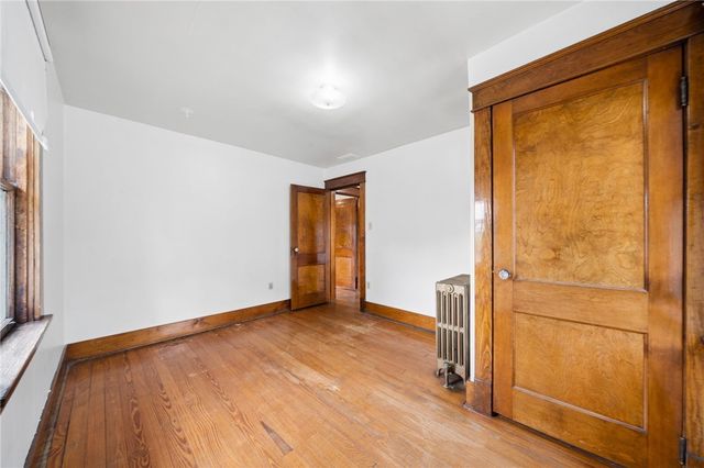 333 Greenwood Pl, Bridgeville, PA 15017