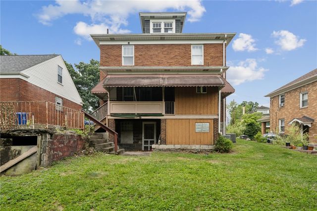 333 Greenwood Pl, Bridgeville, PA 15017