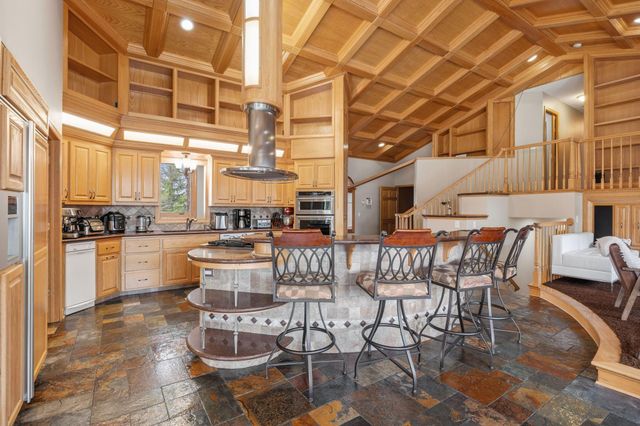 19661 Dakota Avenue, Prior Lake, MN 55372