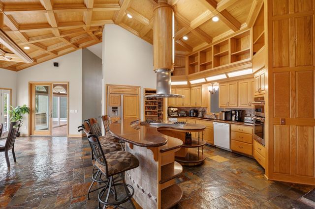 19661 Dakota Avenue, Prior Lake, MN 55372