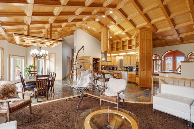 19661 Dakota Avenue, Prior Lake, MN 55372