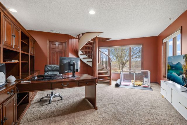 19661 Dakota Avenue, Prior Lake, MN 55372