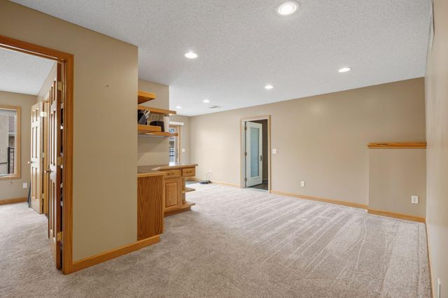 19661 Dakota Avenue, Prior Lake, MN 55372