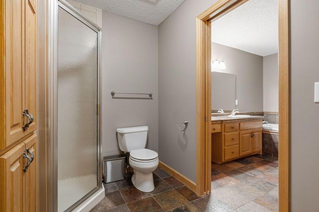 19661 Dakota Avenue, Prior Lake, MN 55372