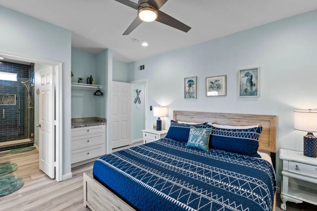 994 Jean Street, Gilchrist, TX 77617