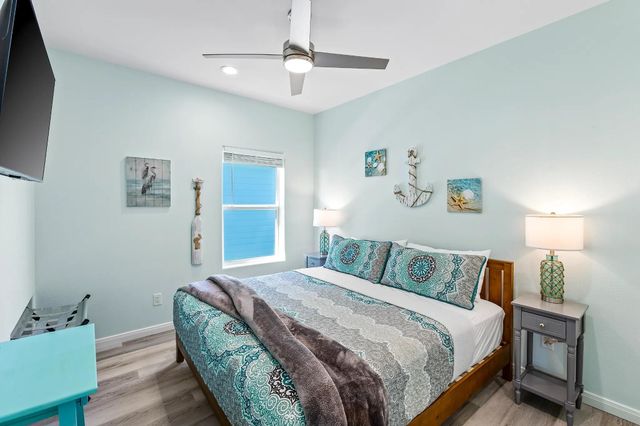 994 Jean Street, Gilchrist, TX 77617