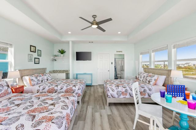 994 Jean Street, Gilchrist, TX 77617