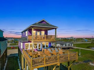 994 Jean Street, Gilchrist, TX 77617