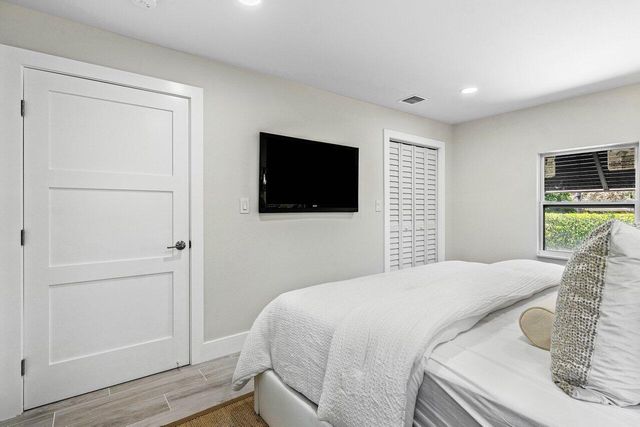 5497 N Ocean Boulevard, Ocean Ridge, FL 33435