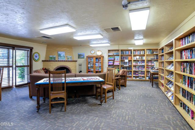 11251 Village 11, Camarillo, CA 93012