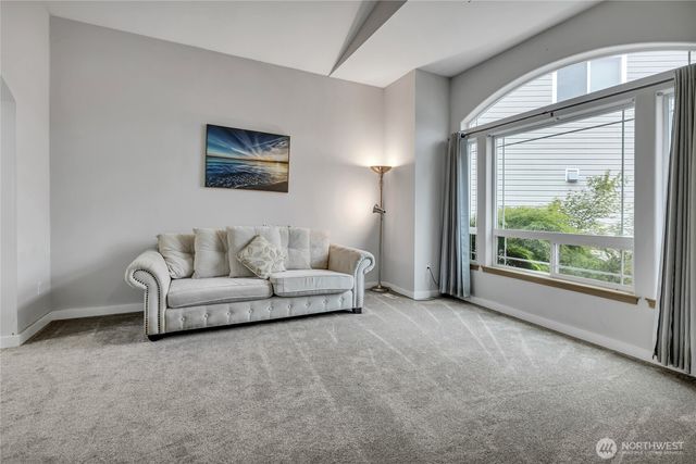 16812 118th Avenue Ct E, Puyallup, WA 98374