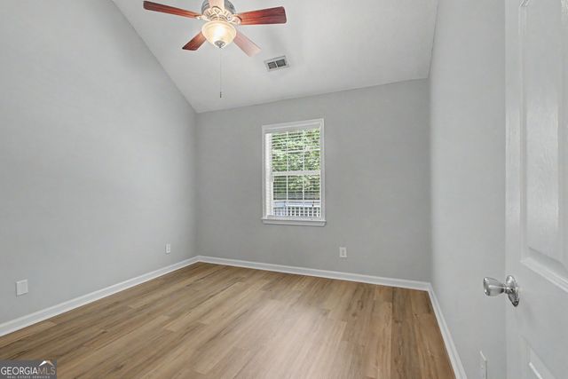 28 Pecan Lake Court, Sharpsburg, GA 30277